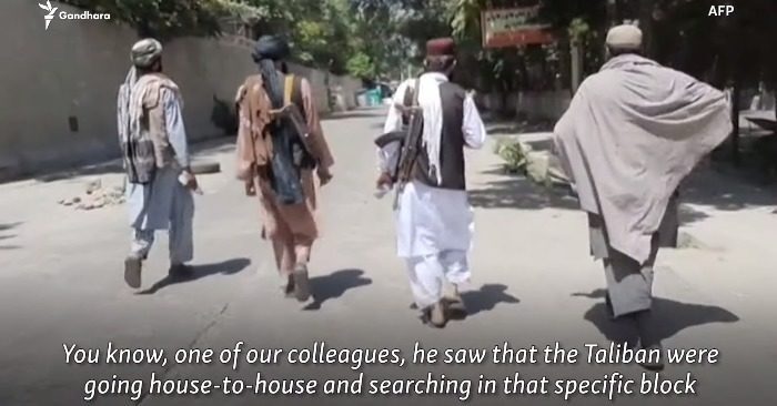 Los talibanes van casa por Casa matando personas 